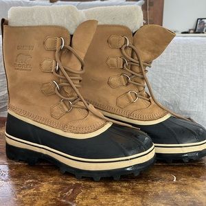 Sorel Women’s Caribou Boots, Buff, Size 10